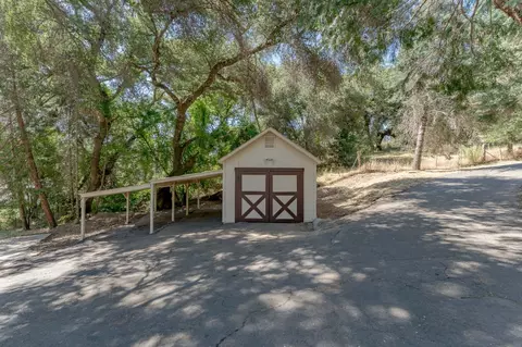 Exterior - 1355 Jackson Gate Rd, Jackson, CA 95642 photo 5 of 30