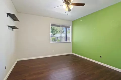 Bedroom - 1544 Switzer Ct, Modesto, CA 95350 photo 1 of 10