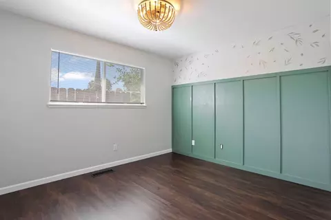 Bedroom - 1544 Switzer Ct, Modesto, CA 95350 photo 6 of 10