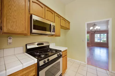 Kitchen - 4431 Shandwick Dr, Antelope, CA 95843 photo 2 of 4