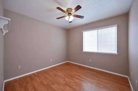 Bedroom - 4431 Shandwick Dr, Antelope, CA 95843 photo 3 of 5