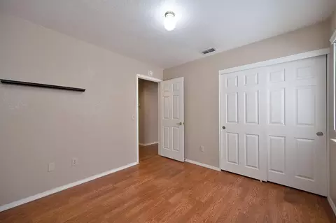 Bedroom - 4431 Shandwick Dr, Antelope, CA 95843 photo 2 of 5