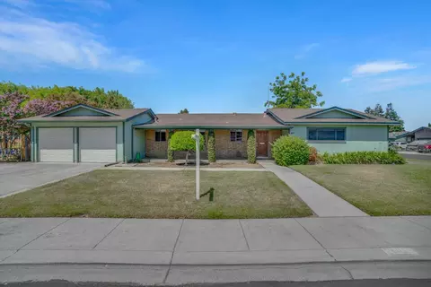 Exterior - 603 S Wilma Ave, Ripon, CA 95366 photo 2 of 9