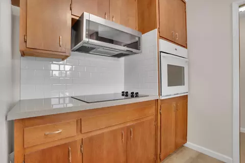 Kitchen - 603 S Wilma Ave, Ripon, CA 95366 photo 2 of 4