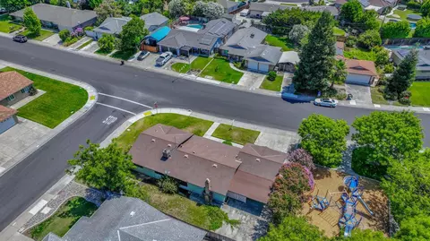 View/Area - 603 S Wilma Ave, Ripon, CA 95366 photo 6 of 8