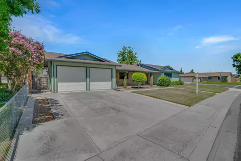 Exterior - 603 S Wilma Ave, Ripon, CA 95366 photo 3 of 9