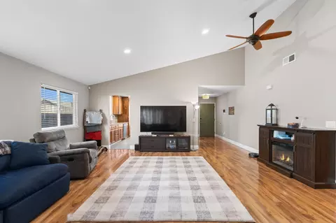 910 Cedar Canyon Cir, Galt, CA 95632 photo 14