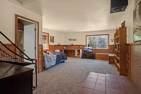 Bedroom - 1381 Muleshoe Pass, Placerville, CA 95667 photo 6 of 9
