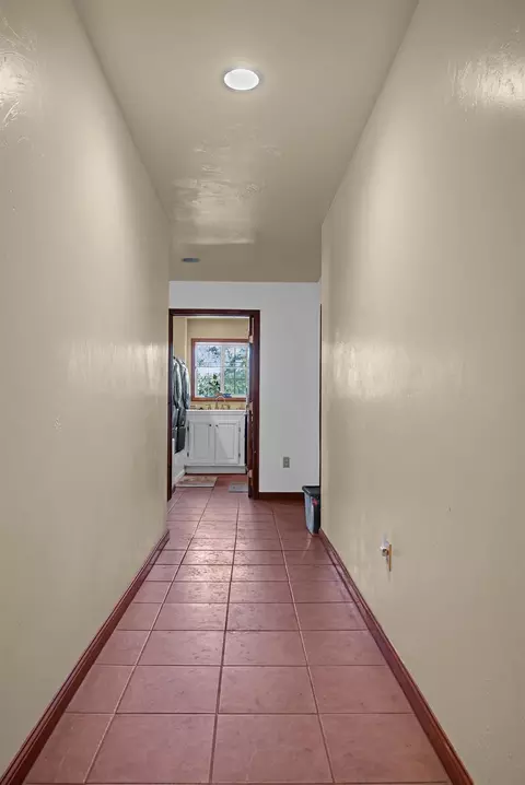 Entry Way - 1381 Muleshoe Pass, Placerville, CA 95667 photo 2 of 6