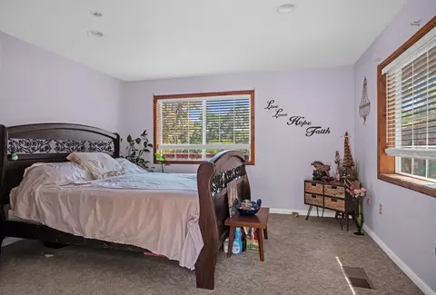 Bedroom - 1381 Muleshoe Pass, Placerville, CA 95667 photo 4 of 9