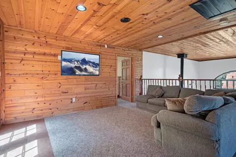 Living - 1381 Muleshoe Pass, Placerville, CA 95667 photo 3 of 3