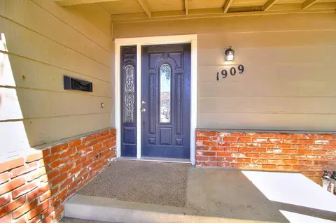 1909 Marcus Dr, Modesto, CA 95355 photo 11