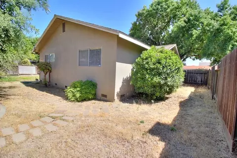 1909 Marcus Dr, Modesto, CA 95355 photo 47