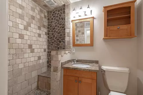 Bath - 2300 Morningside Dr, Modesto, CA 95355 photo 2 of 2
