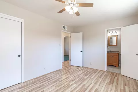 Bedroom - 2300 Morningside Dr, Modesto, CA 95355 photo 4 of 4