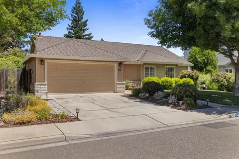 945 Berea Dr, Turlock, CA 95382 photo 4