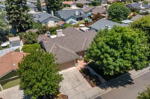 945 Berea Dr, Turlock, CA 95382 photo 43
