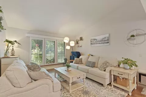 9348 Rolling Glen Ct, Orangevale, CA 95662 photo 10