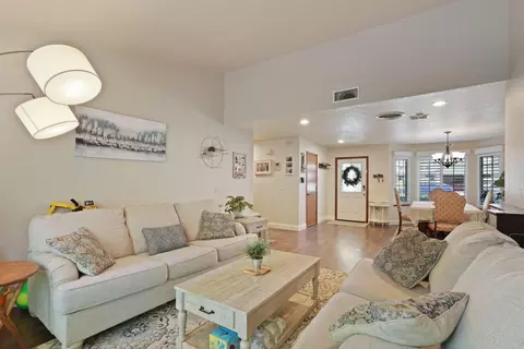 9348 Rolling Glen Ct, Orangevale, CA 95662 photo 12