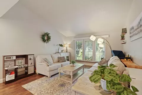 9348 Rolling Glen Ct, Orangevale, CA 95662 photo 11