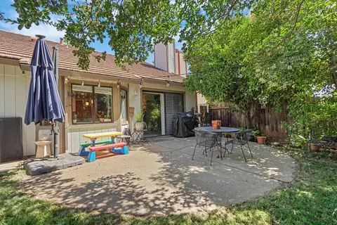 9348 Rolling Glen Ct, Orangevale, CA 95662 photo 42