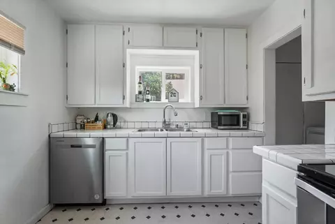 Kitchen - 1302 Pelton Ave, Modesto, CA 95351 photo 1 of 3