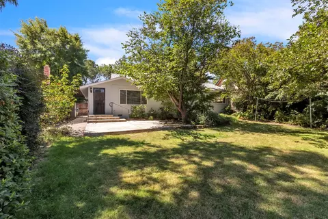 Exterior - 5849 Topp Ct, Carmichael, CA 95608 photo 4 of 5