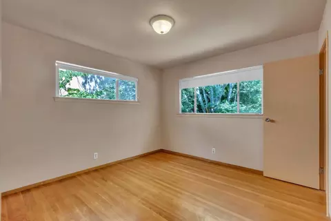 Bedroom - 5849 Topp Ct, Carmichael, CA 95608 photo 6 of 8