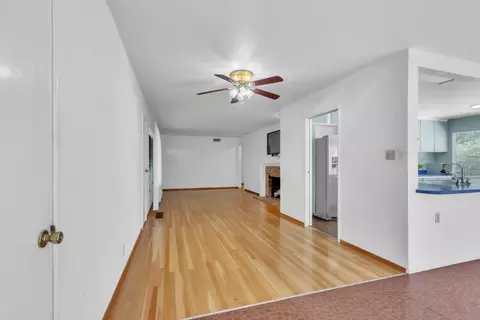 Living - 5849 Topp Ct, Carmichael, CA 95608 photo 4 of 4