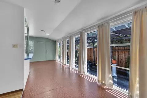 Living - 5849 Topp Ct, Carmichael, CA 95608 photo 3 of 4