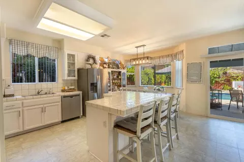 Kitchen - 1715 Widmer Ln, Manteca, CA 95336 photo 2 of 2