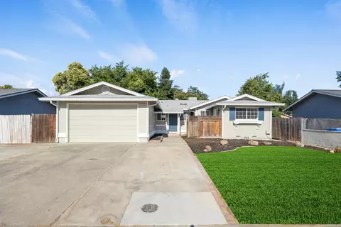 9363 Los Torres Dr, Elk Grove, CA 95624