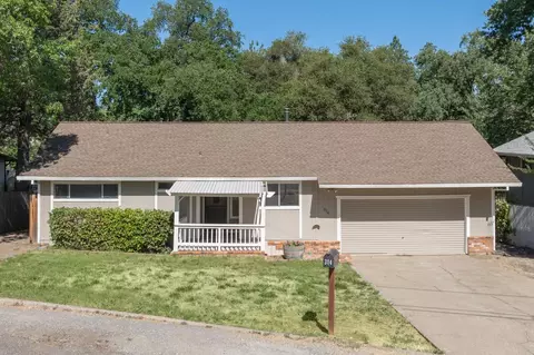 314 Watkins St, Murphys, CA 95247 photo 1