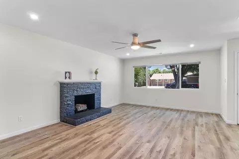 1709 Springwood Dr, Modesto, CA 95350 photo 10