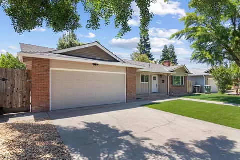 1709 Springwood Dr, Modesto, CA 95350 photo 2