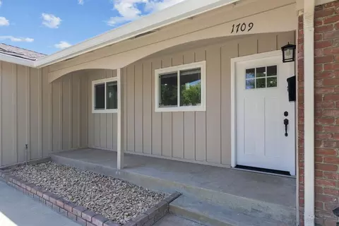 1709 Springwood Dr, Modesto, CA 95350 photo 4