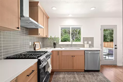 Kitchen - 3500 Brookside Dr, Martinez, CA 94553 photo 5 of 5