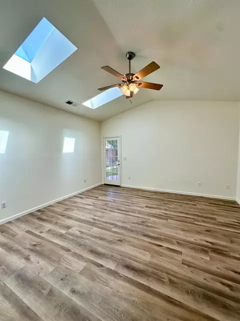2108 Mather Dr, Modesto, CA 95350 photo 10