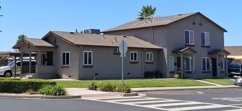 6529 3rd St, Riverbank, CA 95367 photo 1