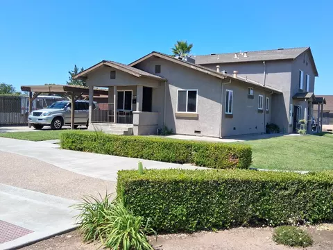 Exterior - 6529 3rd St, Riverbank, CA 95367 photo 6 of 9