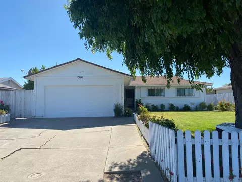 7568 29th St, Sacramento, CA 95822