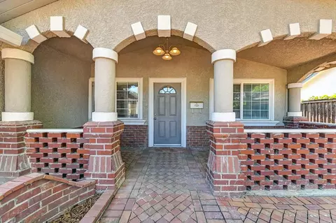 Exterior - 5905 Marlin Cir, Carmichael, CA 95608 photo 5 of 6