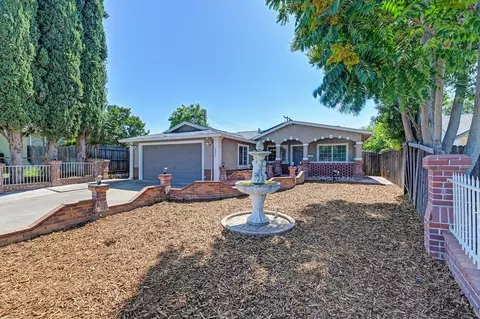 Exterior - 5905 Marlin Cir, Carmichael, CA 95608 photo 2 of 6
