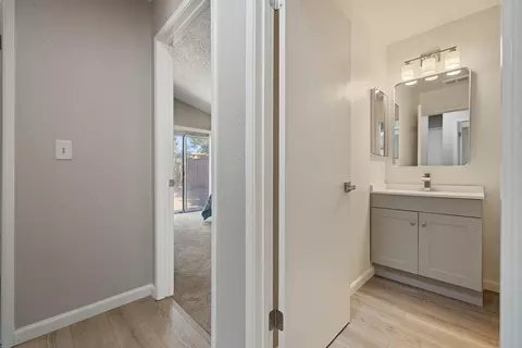 Entry Way - 3430 Crowley Ct, Tracy, CA 95376 photo 5 of 8