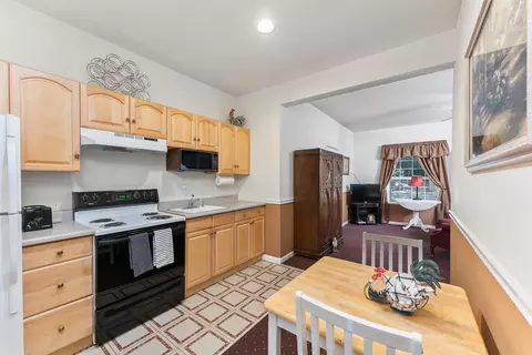 Kitchen - 4853 Starkes Grade Rd, Placerville, CA 95667 photo 3 of 5