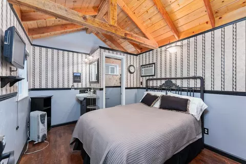 Bedroom - 4853 Starkes Grade Rd, Placerville, CA 95667 photo 5 of 6