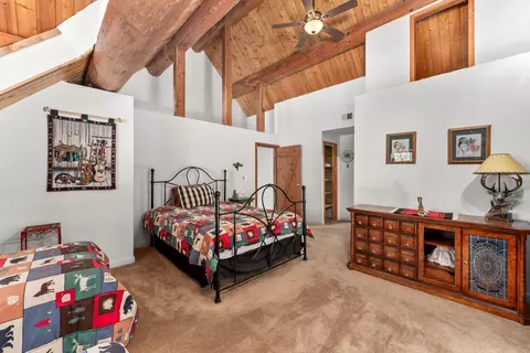 Bedroom - 4853 Starkes Grade Rd, Placerville, CA 95667 photo 2 of 6