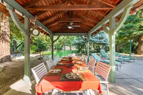 Dining - 4853 Starkes Grade Rd, Placerville, CA 95667 photo 4 of 5