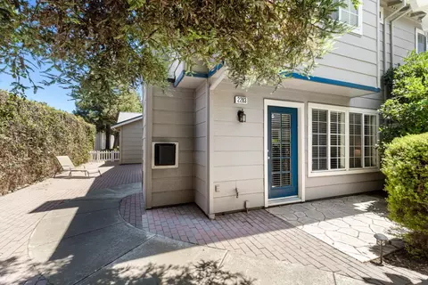 2283 Holtspur Ct, Tracy, CA 95376 photo 2
