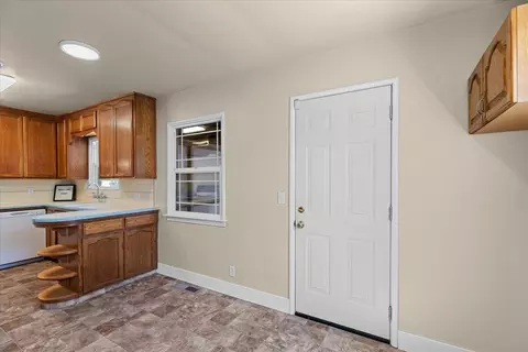 936 Badgley Dr, Modesto, CA 95350 photo 20